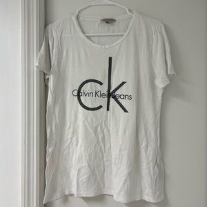 Calvin Klein shirt size L